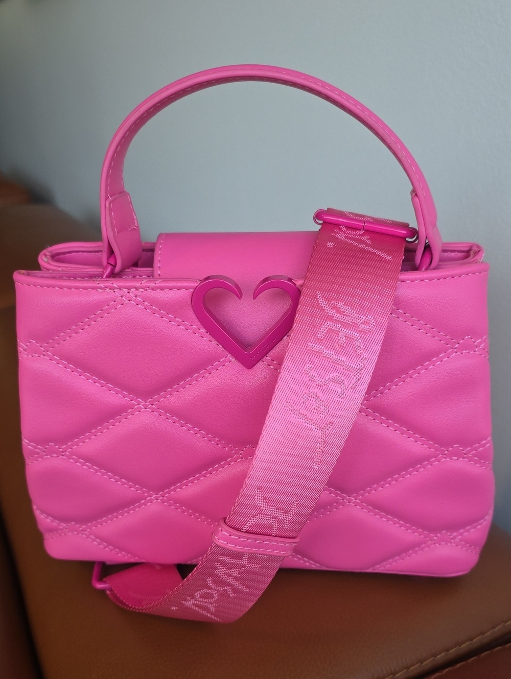BETSEY JOHNSON NWOT Pink Quilted Top Handle Crossbody Bag